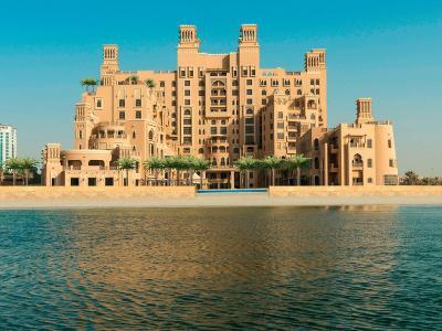 Hotel Sheraton Sharjah Beach Resort & Spa - Bild 2