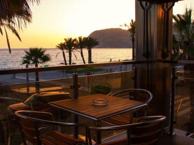 Hotel La Caleta Bay - Bild 4