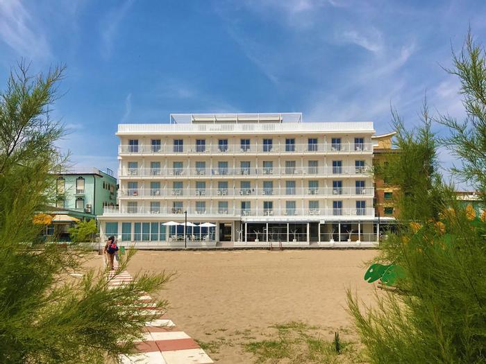 Stellamare  Beach Hotel - Bild 1