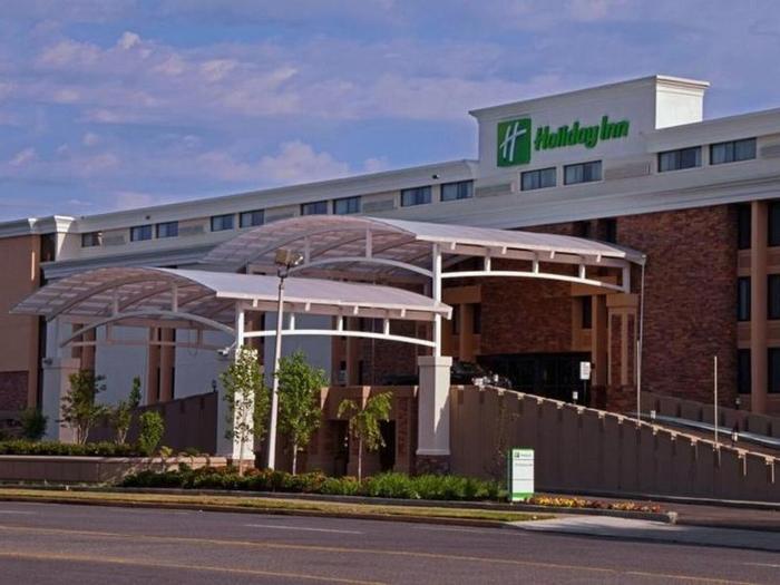 Clarion Hotel & Suites Conference Center Memphis Airport - Bild 1