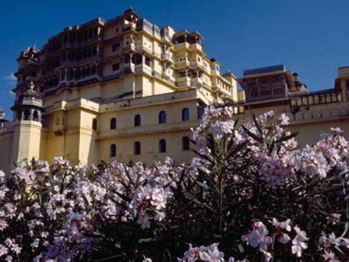 Hotel RAAS Devigarh - Bild 1