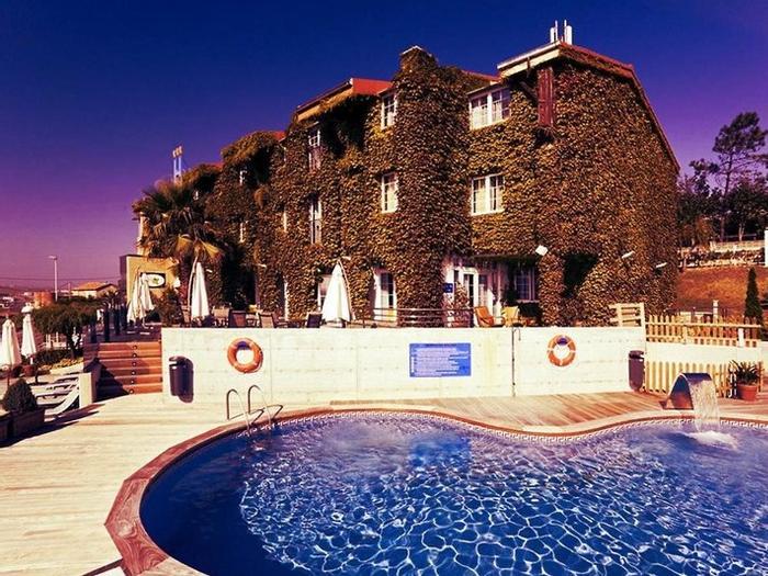 Hotel Arha Villa de Suances - Bild 1