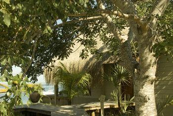 Hotel Dugong Beach Lodge - Bild 1