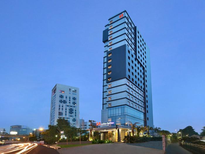 Hotel Swiss-Belinn Simatupang Jakarta - Bild 1