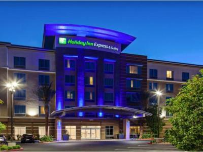 Hotel Holiday Inn Express & Suites - Anaheim Resort Area - Bild 2