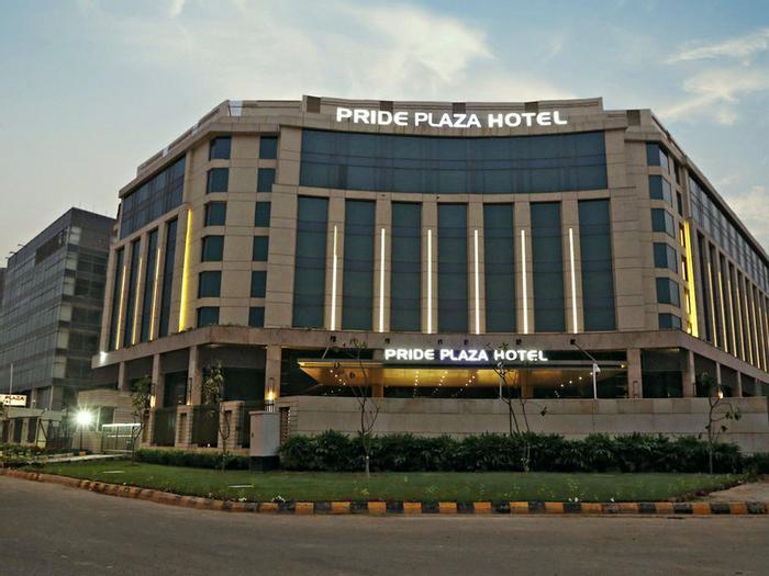 Pride Plaza Hotel Aerocity - Bild 1