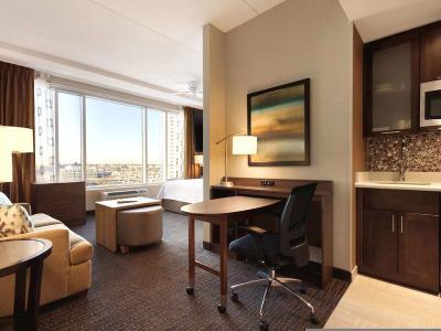 Hotel Homewood Suites by Hilton Calgary Downtown - Bild 4