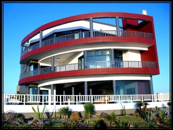 Hotel Boathouse Sea View Suites - Bild 1