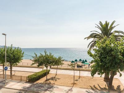 Hotel Pierre & Vacances Apartamentos Blanes Playa - Bild 4
