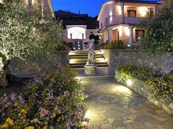 Hotel Ristorante Borgo La Tana - Bild 4