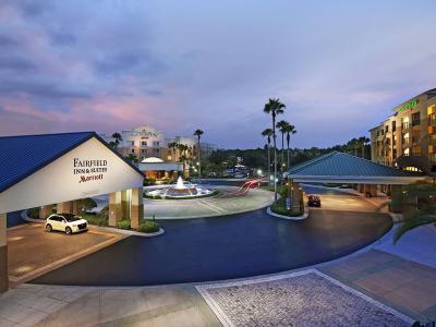 Hotel Fairfield Inn & Suites Orlando Lake Buena Vista in the Marriott Village - Bild 4