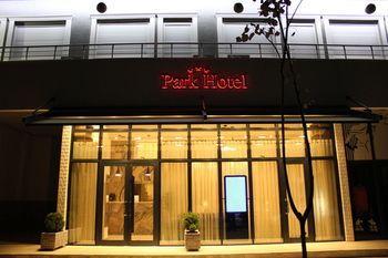 Park Hotel Tirana - Bild 4
