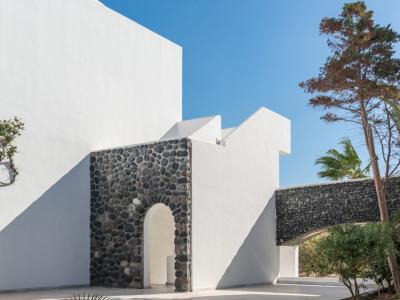 Hotel Smy Mediterranean White Santorini - Bild 3
