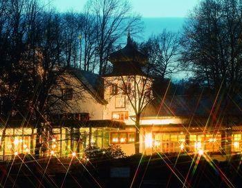 Hotel Romantik Landschloss Fasanerie - Bild 1