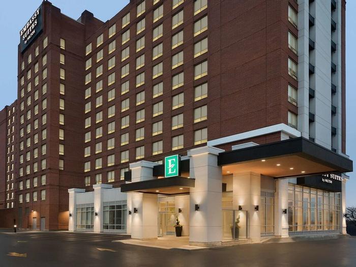 Hotel Embassy Suites by Hilton Toronto Airport - Bild 1