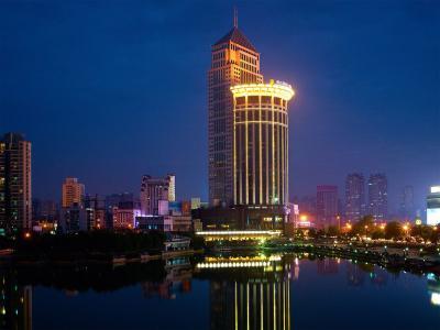 Hotel Wuhan Jin Jiang International - Bild 2
