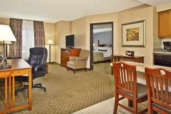 Hotel Executive Residency by Best Western Toronto-Mississauga - Bild 1