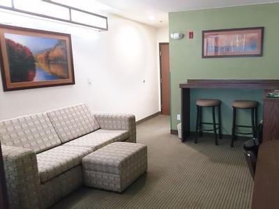 Hotel Microtel Inn & Suites by Wyndham Ciudad Juarez/US Consulate - Bild 4