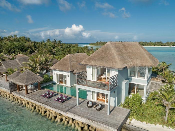Hotel Naladhu Private Island Maldives - Bild 1