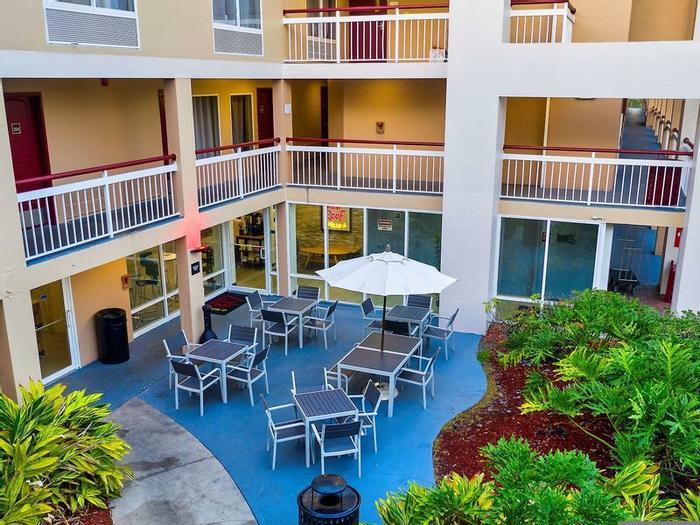 Hotel Red Roof Inn PLUS+ Orlando - Convention Center / Int'l Dr - Bild 1