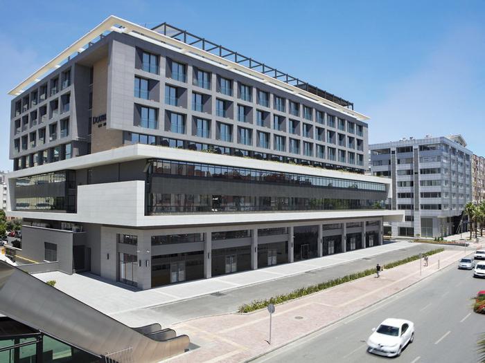 Hotel DoubleTree by Hilton Antalya City Centre - Bild 1
