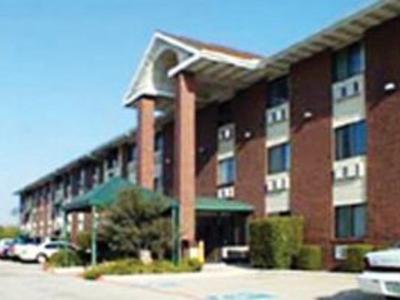 Hotel Quality Inn & Suites DFW Airport South - Bild 2