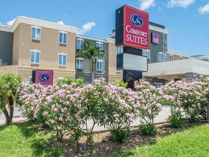 Hotel Comfort Suites Near texas A and M - Bild 1