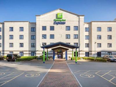 Hotel Holiday Inn Express Poole - Bild 2