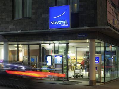 Hotel Novotel Mechelen Centrum - Bild 2