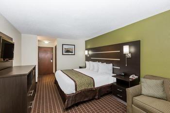 Hotel Baymont by Wyndham Louisville South I 65 - Bild 4