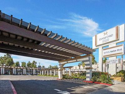 Hotel Stanford Inn & Suites Anaheim - Bild 5