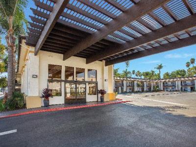Hotel Stanford Inn & Suites Anaheim - Bild 4