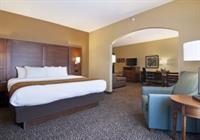 Hotel Comfort Suites Ramsey - Bild 1