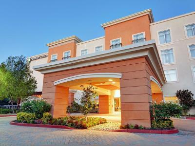 Hotel Embassy Suites by Hilton Valencia - Bild 2