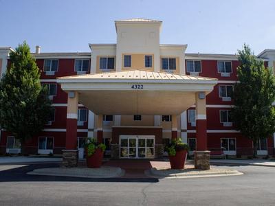 Hotel Holiday Inn Express & Suites St. Cloud - Bild 2