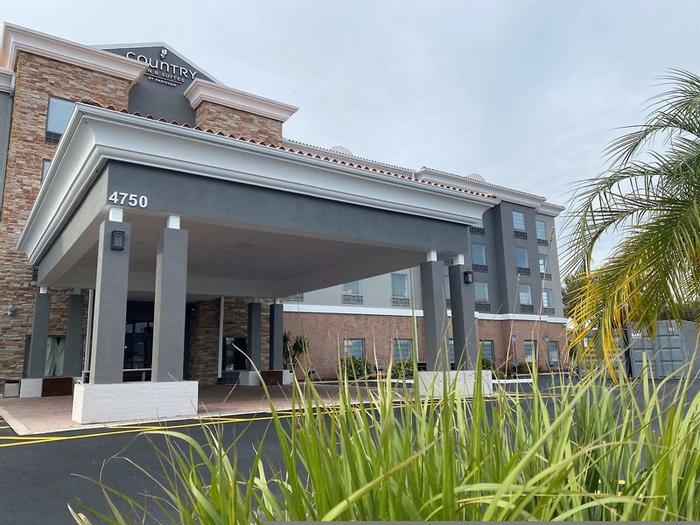 Hotel Country Inn & Suites by Radisson, Tampa RJ Stadium - Bild 1