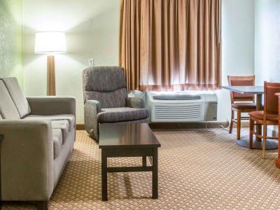 Hotel Sleep Inn & Suites - Bild 5