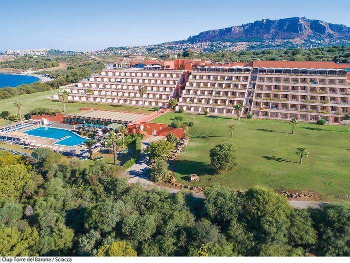 Hotel Mangia's Torre del Barone Resort - Bild 1