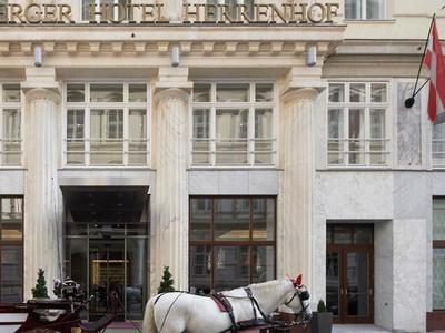 Steigenberger Hotel Herrenhof - Bild 4
