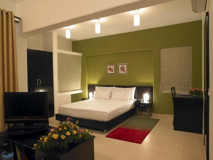 Hotel Royal Orchid Golden Suites - Bild 1