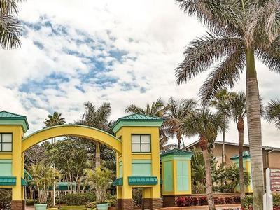 Hotel International Palms Resort & Conference Center - Bild 4
