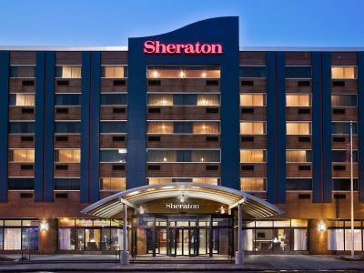 Hotel Sheraton Niagara Falls - Bild 2