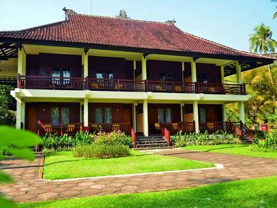 Hotel Merumatta Senggigi Lombok - Bild 2
