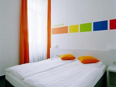 Hotel Colour - Bild 2