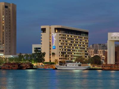 Radisson Blu Hotel Dubai Deira Creek - Bild 5