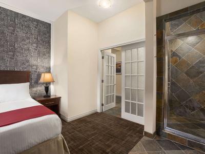 Hotel Days Inn & Suites by Wyndham Revelstoke - Bild 3