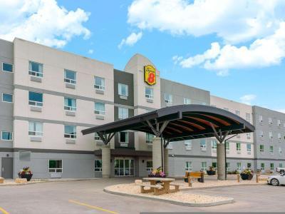 Hotel Super 8 by Wyndham Winnipeg West - Bild 5