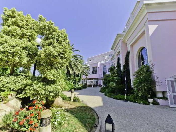 Regency Tunis Hotel - Bild 1