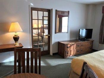Hotel Country Inn & Suites by Radisson, Zion, IL - Bild 4