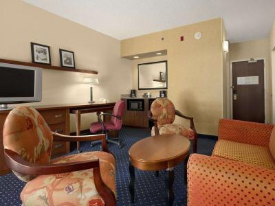 Hotel Baymont by Wyndham Columbia Northwest - Bild 4